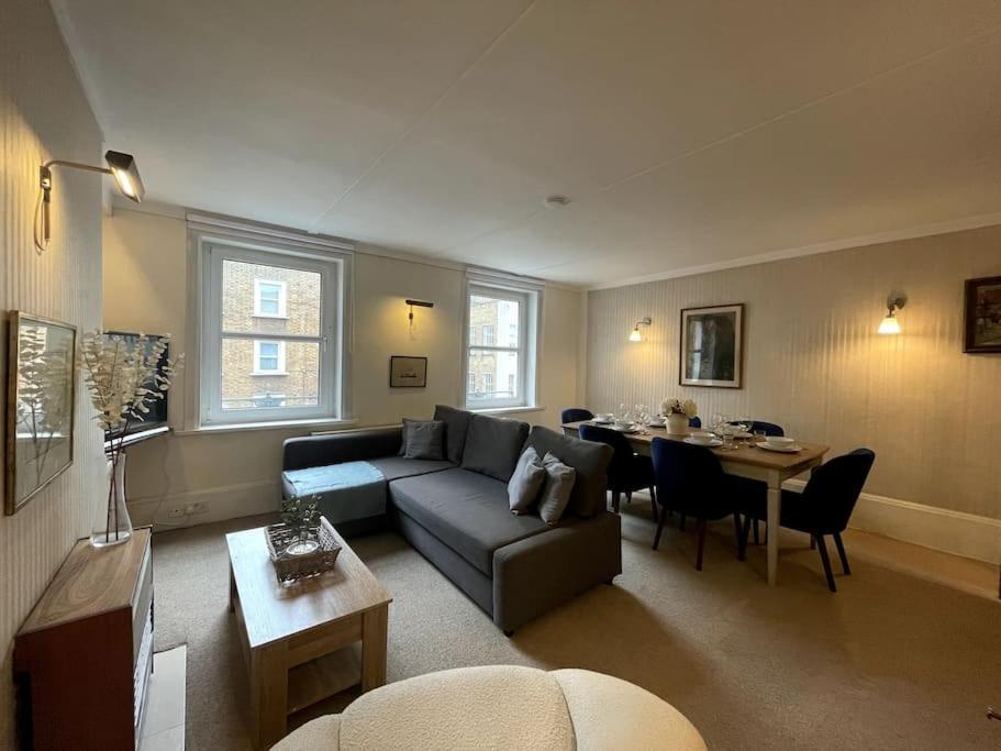 Apartament Old School Grandma London Experience ! Zewnętrze zdjęcie
